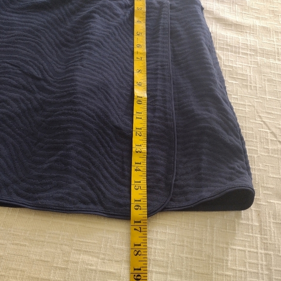 J. McLaughlin Womens Mini Skort Tennis Golf Navy Blue XS Zip Pockets EUC - Picture 9 of 9